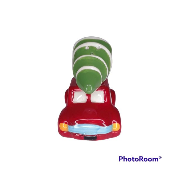 Christmas Salt and Pepper Shakers Red Car Christmas Tree - Picture 2 of 6